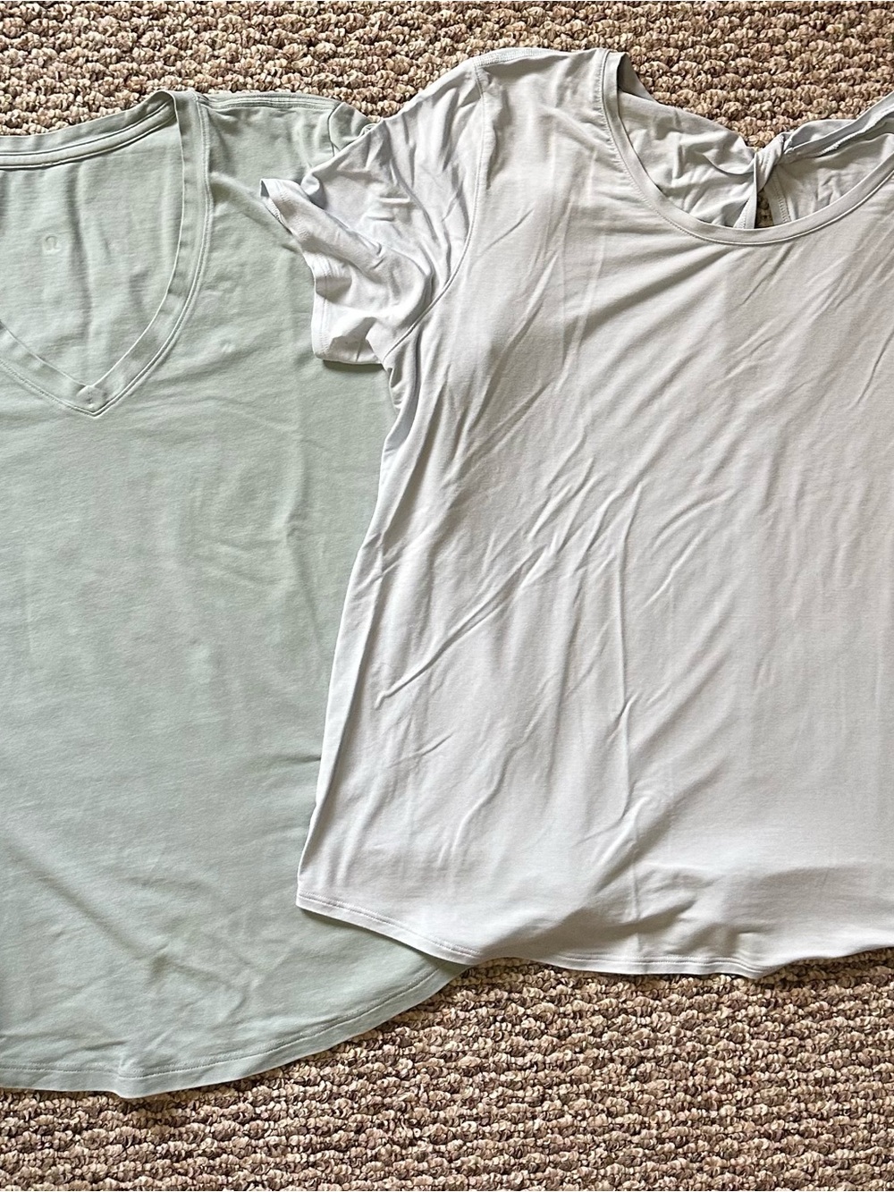 Set of 2 - Lululemon Tops: Size 6 - Picture 7 of 7